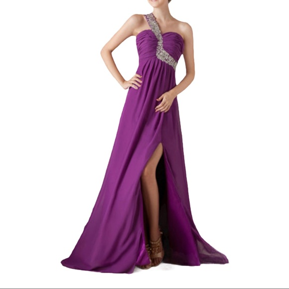 Beaglegantom Dresses & Skirts - Beautiful Prom Dress